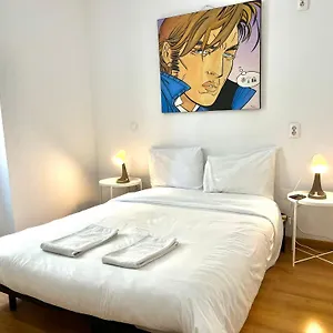 2 Bedroom - Bairro Alto Apartment
