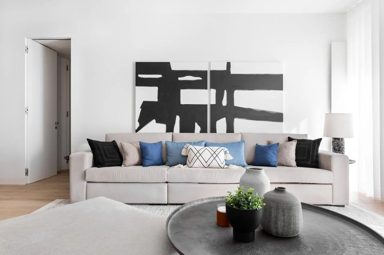 Joivy Elegant 1-Br Apartment In Perfect Centre Lisbon 0*,